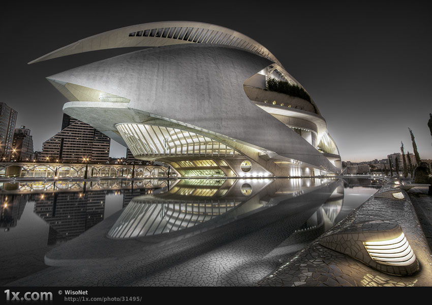 <i>Space City III <a href='http://shoucanghe.com/'>by WisoNet</a></i>
